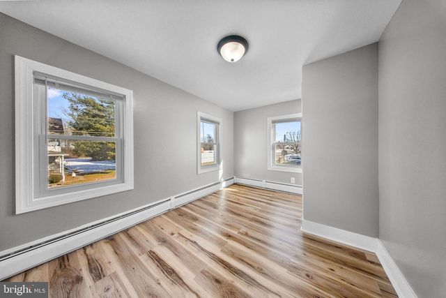 680 MAIN ST, Sewell, NJ 08080