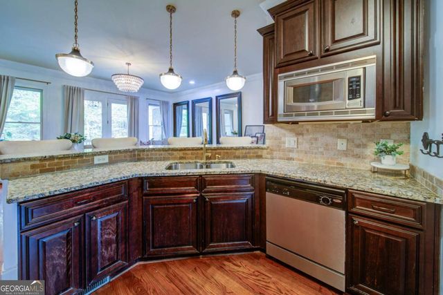 3527 Peacock Road, Alpharetta, GA 30004