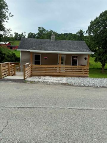 89 OLD 51 ROAD, Perry Twp, PA 15473