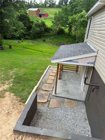 89 OLD 51 ROAD, Perry Twp, PA 15473