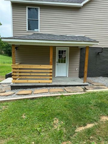 89 OLD 51 ROAD, Perry Twp, PA 15473