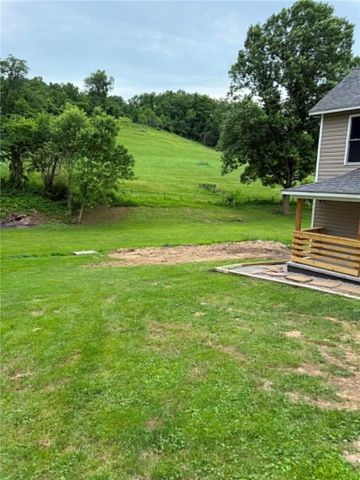 89 OLD 51 ROAD, Perry Twp, PA 15473