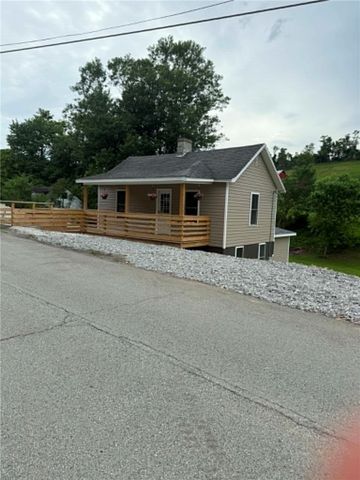 89 OLD 51 ROAD, Perry Twp, PA 15473