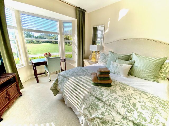 9590 HIGH GATE DRIVE 1915, Sarasota, FL 34238