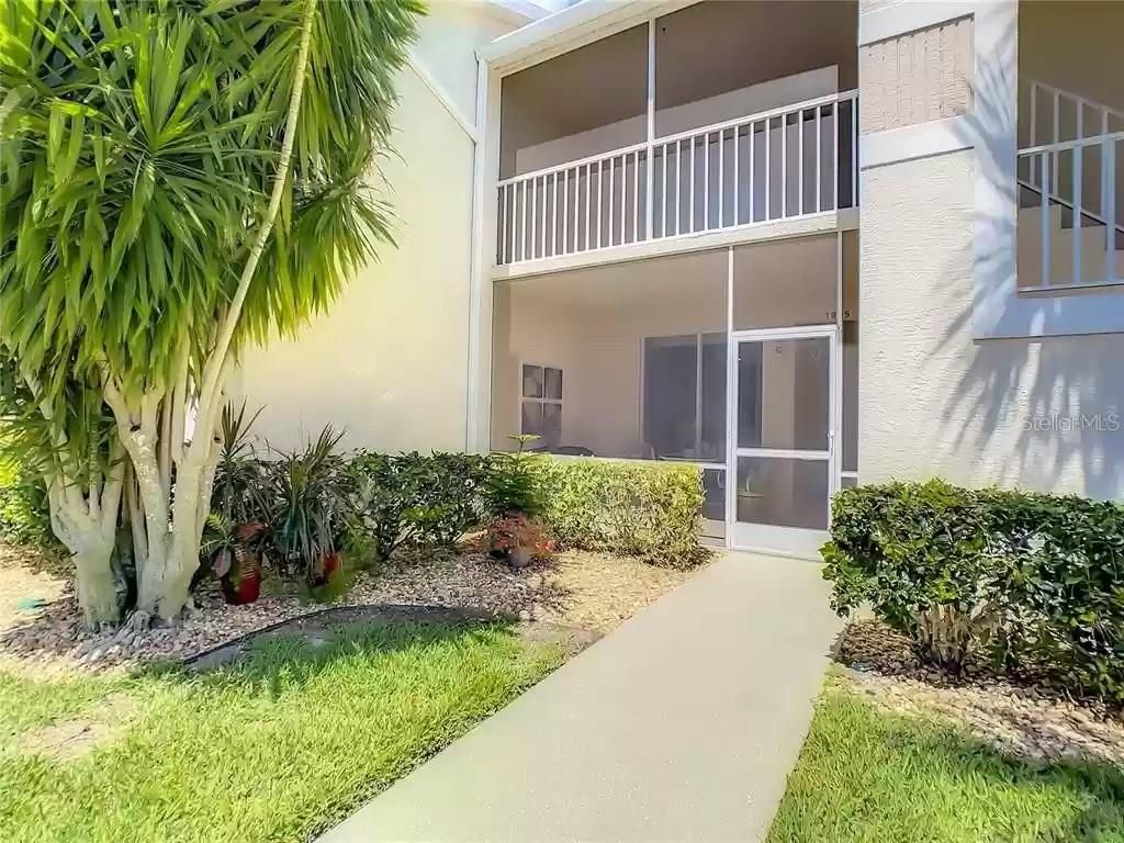 9590 HIGH GATE DRIVE 1915, Sarasota, FL 34238