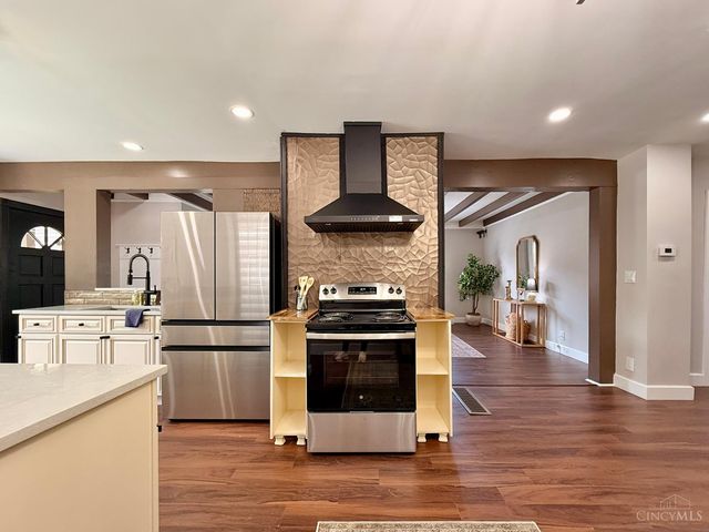 1602 Rose Place, Cincinnati, OH 45237