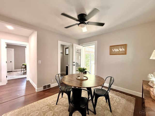 1602 Rose Place, Cincinnati, OH 45237