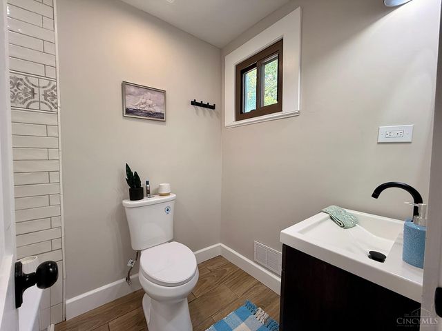 1602 Rose Place, Cincinnati, OH 45237