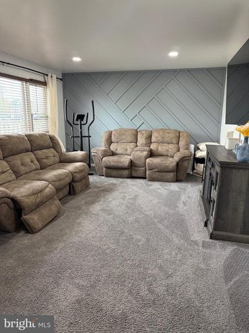 522 E ROOSEVELT AVE, New Castle, DE 19720