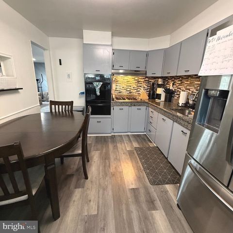 522 E ROOSEVELT AVE, New Castle, DE 19720