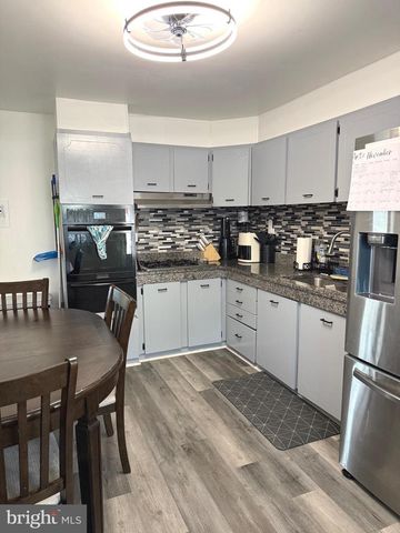 522 E ROOSEVELT AVE, New Castle, DE 19720