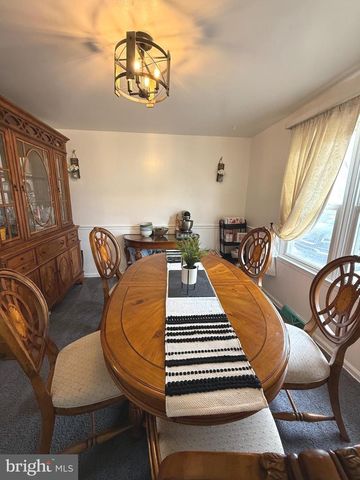 522 E ROOSEVELT AVE, New Castle, DE 19720