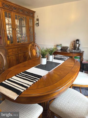 522 E ROOSEVELT AVE, New Castle, DE 19720