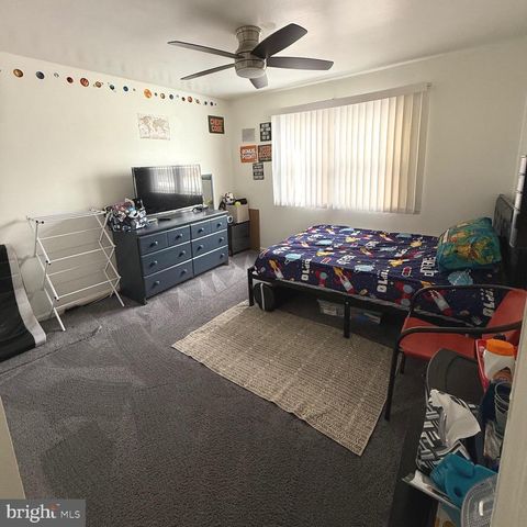 522 E ROOSEVELT AVE, New Castle, DE 19720