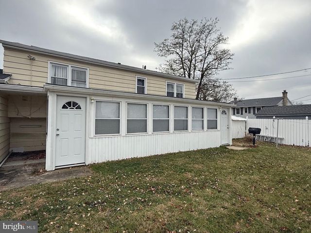 522 E ROOSEVELT AVE, New Castle, DE 19720