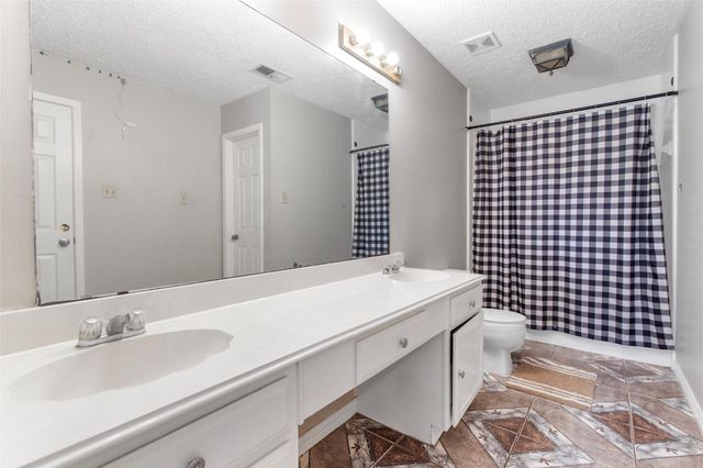 12147 Swords Creek Road, Houston, TX 77067