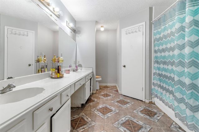 12147 Swords Creek Road, Houston, TX 77067