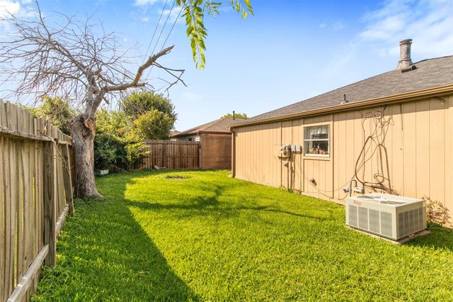 12147 Swords Creek Road, Houston, TX 77067