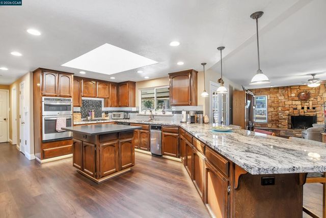 2791 Vine Hill Road, Oakley, CA 94561