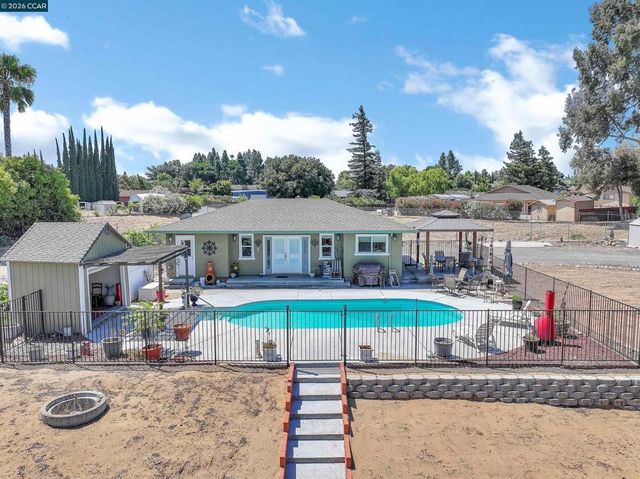2791 Vine Hill Road, Oakley, CA 94561