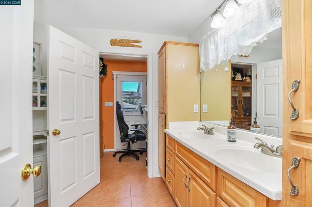 2791 Vine Hill Road, Oakley, CA 94561