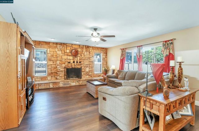 2791 Vine Hill Road, Oakley, CA 94561
