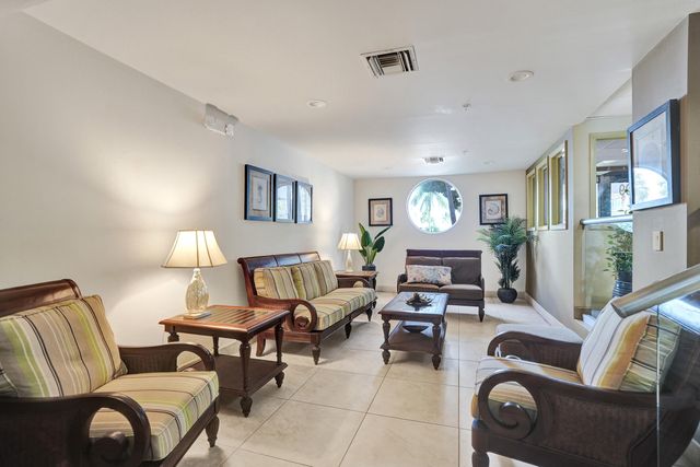 1009 N OCEAN Boulevard 507, Pompano Beach, FL 33062