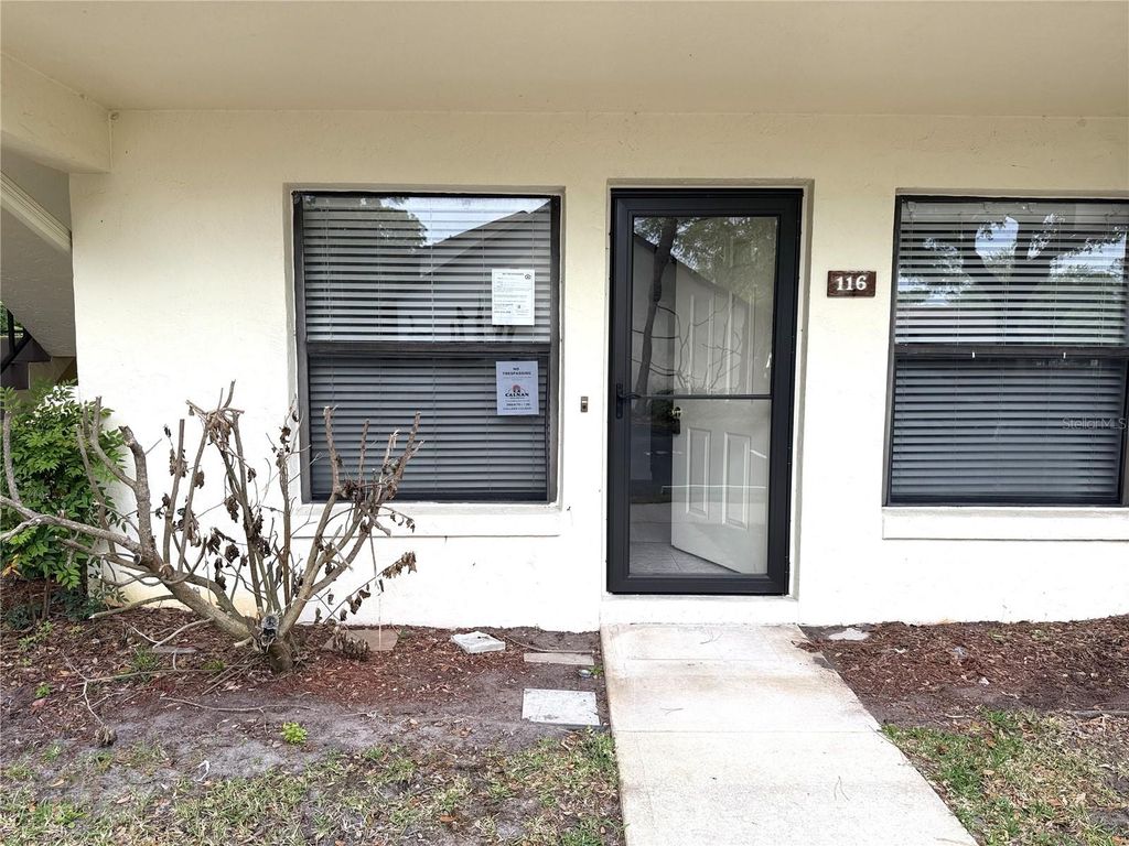 Image 2 of property listing at 112 LACOSTA LANE 116, Daytona Beach, FL 32114