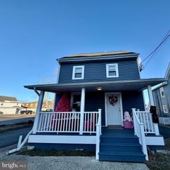 9 S MAPLE AVE, Marlton, NJ 08053