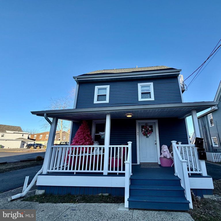 9 S MAPLE AVE, Marlton, NJ 08053