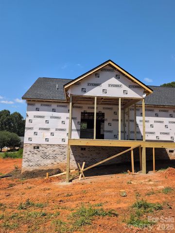 2555 Polo Lane, Maiden, NC 28650