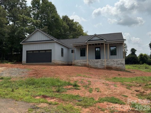 2555 Polo Lane, Maiden, NC 28650