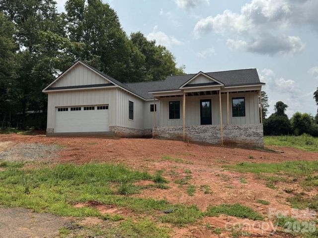 2555 Polo Lane, Maiden, NC 28650