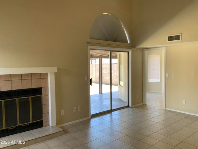 4441 W Oraibi Drive, Glendale, AZ 85308