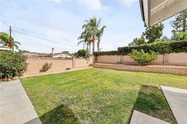 13220 Fonseca Ave, La Mirada, CA 90638