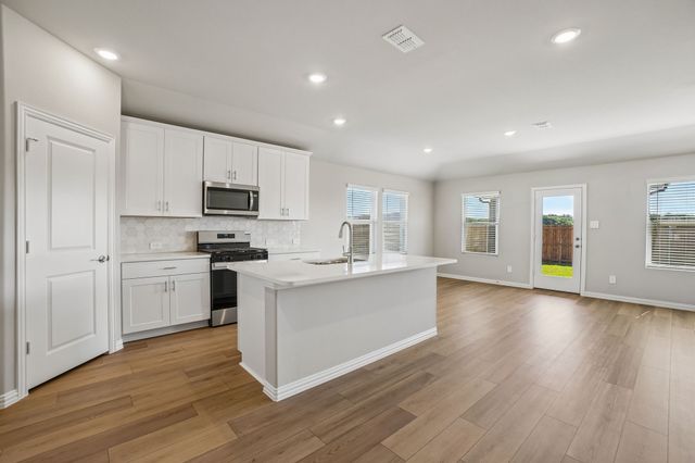 6110 Chickney Drive, Princeton, TX 75071