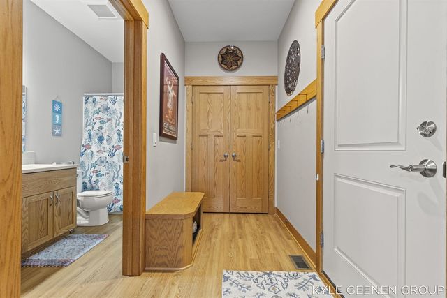 4323 Cottage Trail, Hudsonville, MI 49426