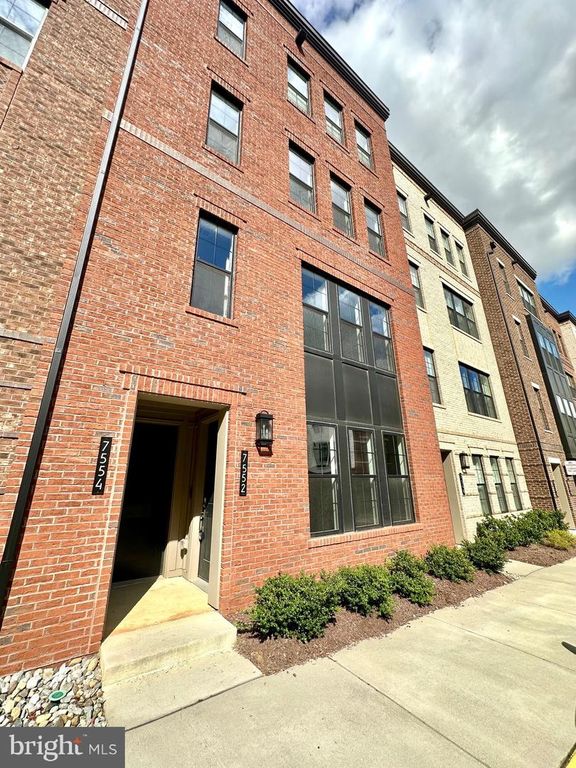 7552 SAWYER FARM WAY #1405, Mclean, VA 22102