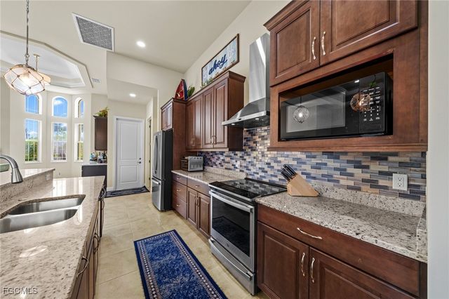 1515 SW 43rd TER, Cape Coral, FL 33914