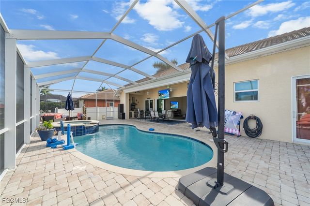 1515 SW 43rd TER, Cape Coral, FL 33914