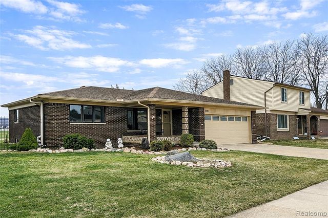 12590 Shery Lane, Southgate, MI 48195