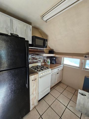 415 W 15th Street, Auburn, IN 46706