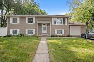 1706 Mccord Road, Valparaiso, IN 46383