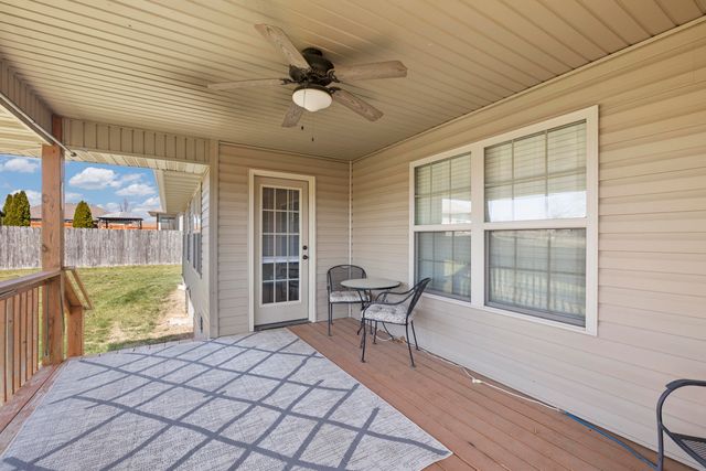 1261 S Erika Avenue, Springfield, MO 65802