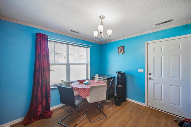 2434 Saylor Road, Des Moines, IA 50313