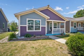 2434 Saylor Road, Des Moines, IA 50313
