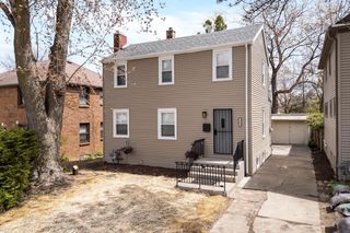 3800 N Humboldt BOULEVARD, Milwaukee, WI 53212