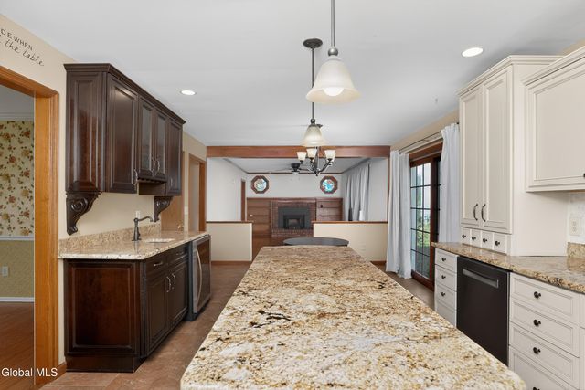 655 Salvia Lane, Guilderland, NY 12303