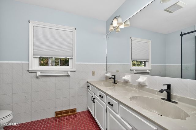 655 Salvia Lane, Guilderland, NY 12303