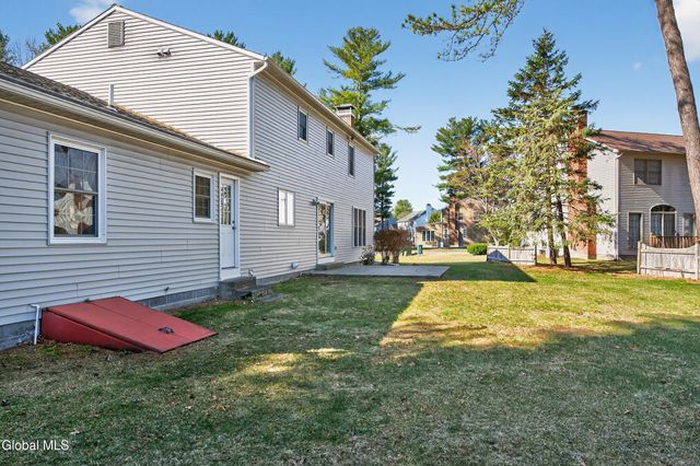 655 Salvia Lane, Guilderland, NY 12303